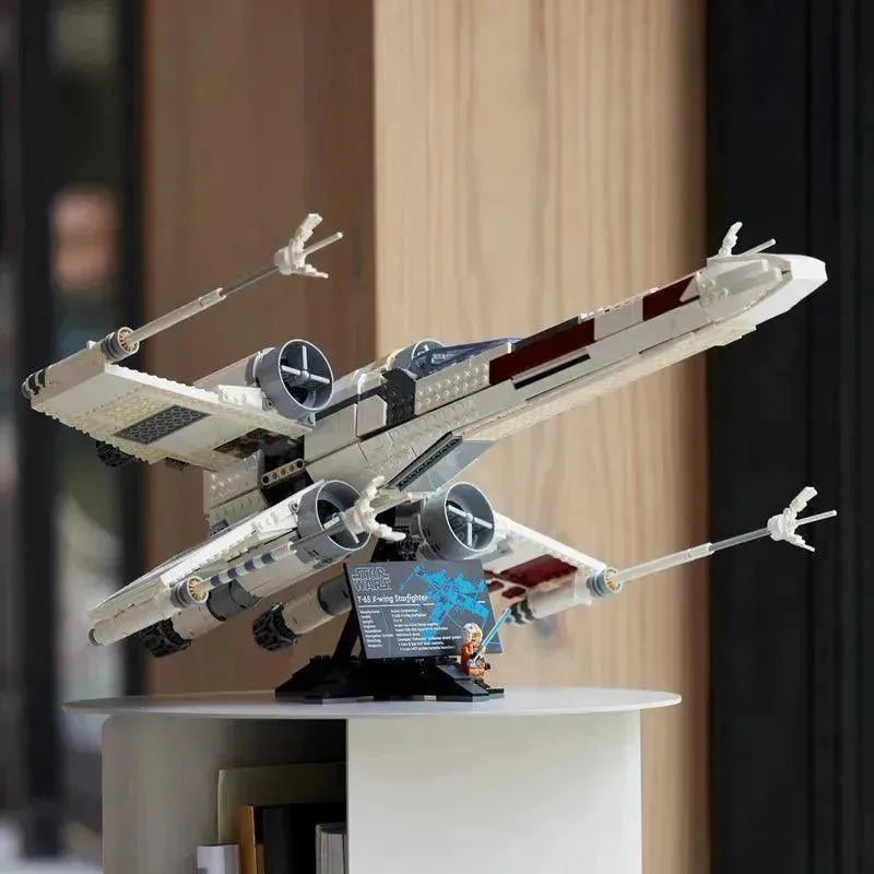 LEGO Luke Skywalker’s X-Wing Fighter 75355 StarWars (USED) LEGO STARWARS @ 2TTOYS | Official LEGO shop😊🥰 LEGO €. 199.99